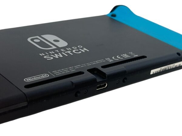 Nintendo Switch V2 - Image 5