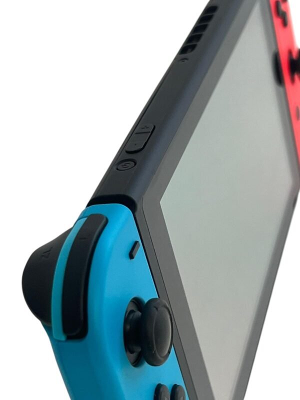 Nintendo Switch V2 - Image 2