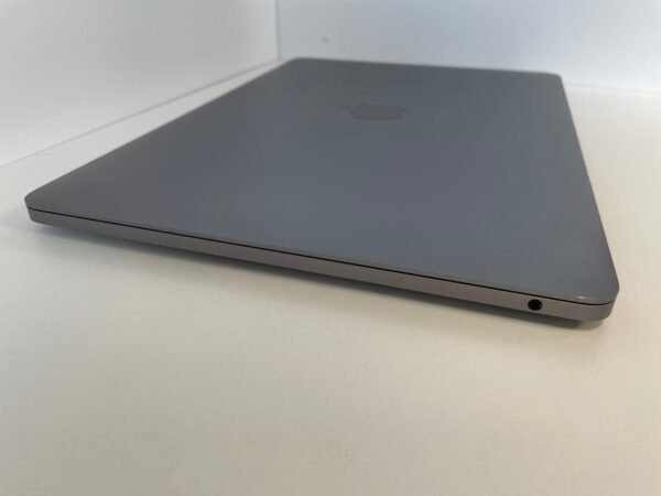 MacBook Pro 13″ 2016 Dual-Core Intel Core i5 16GB/512GB - Image 11