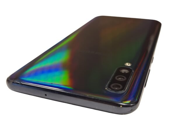 Samsung Galaxy A50 - Image 5