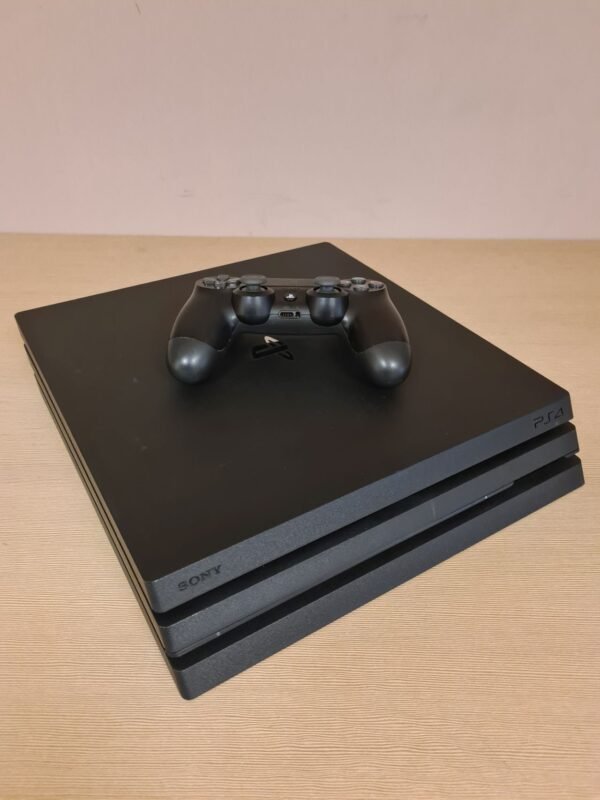 PlayStation 4 Pro 1TB - Image 2