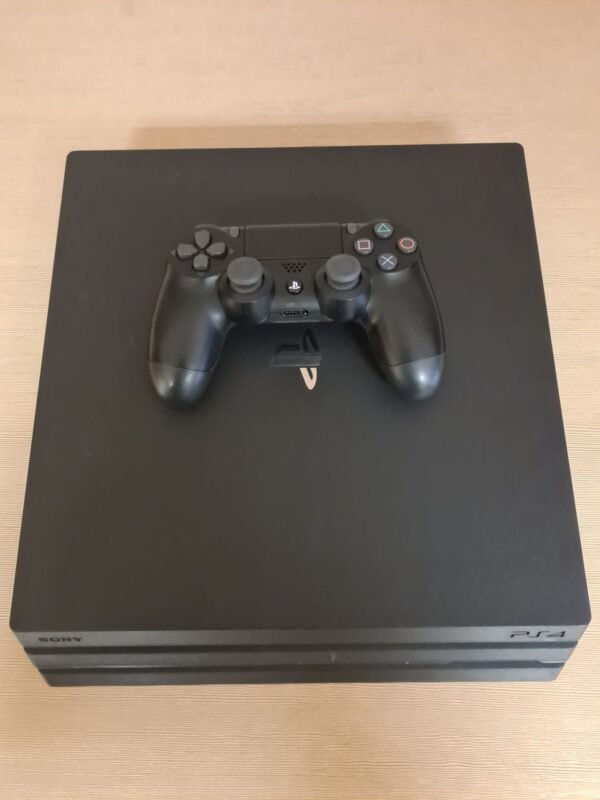 PlayStation 4 Pro 1TB - Image 3