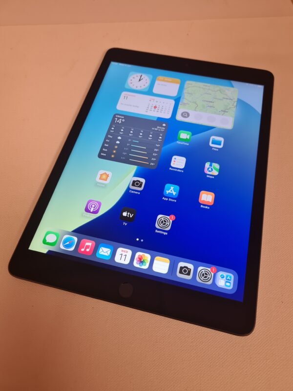 iPad (9th Generation) 64GB - Image 3