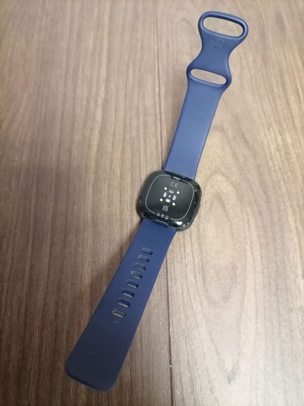 Fitbit Versa 4 - Image 5