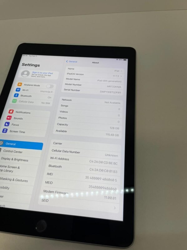 iPad (6th Generation) 128GB +SIM - Image 5