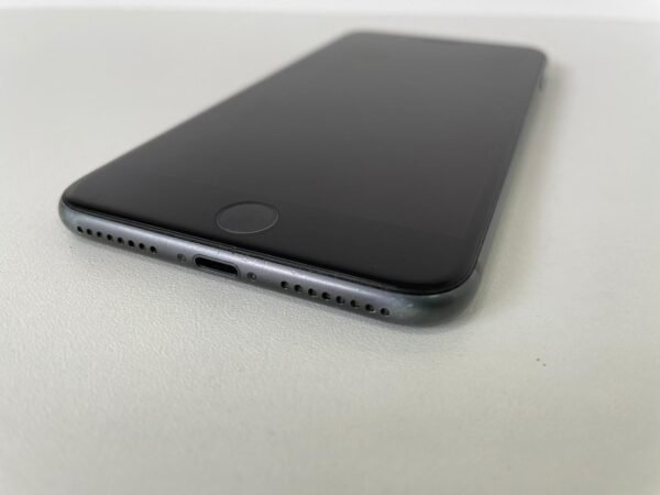 iPhone 8 Plus 64GB - Image 6