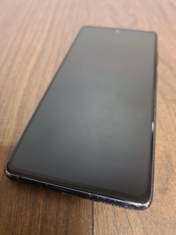 Samsung Galaxy S20 FE - Image 2