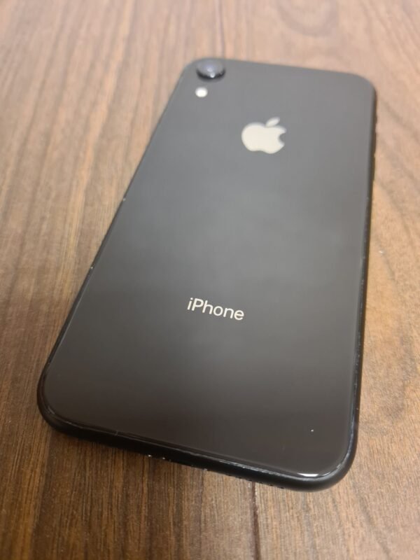 iPhone XR 64GB - Image 6