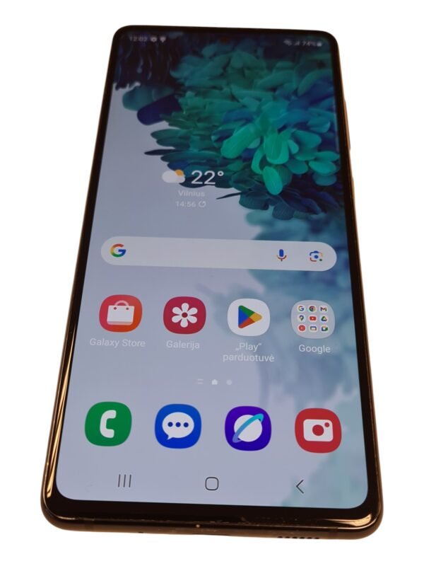 Samsung Galaxy S20 FE - Image 4