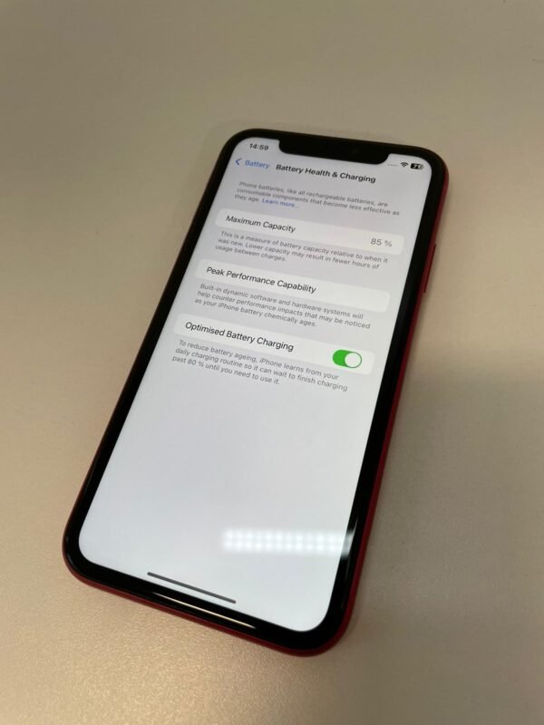 iPhone 11 64GB - Image 4