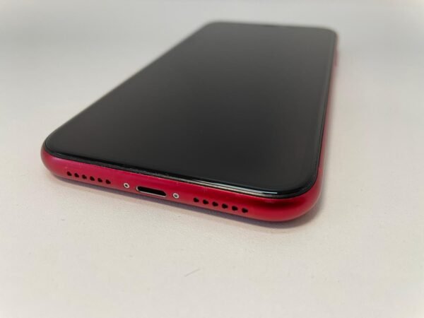 iPhone 11 64GB - Image 6