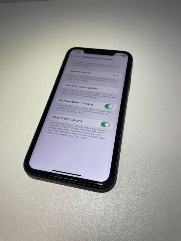 iPhone 11 256GB - Image 3