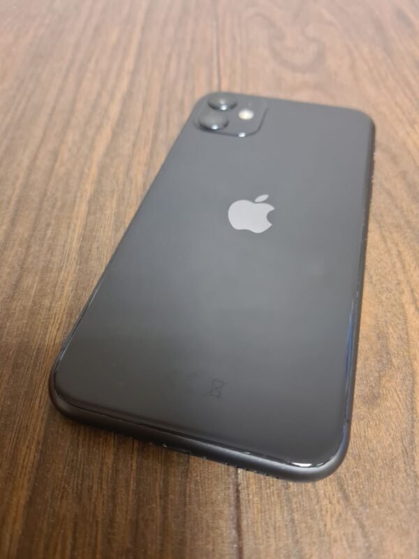 iPhone 11 64GB - Image 7