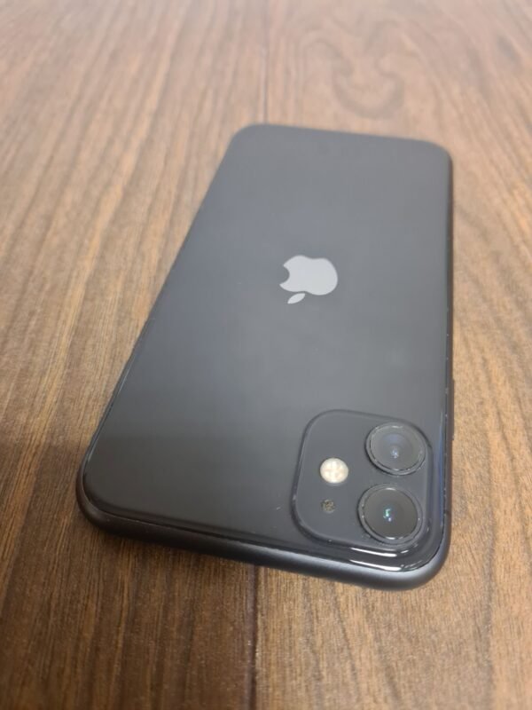 iPhone 11 64GB - Image 8