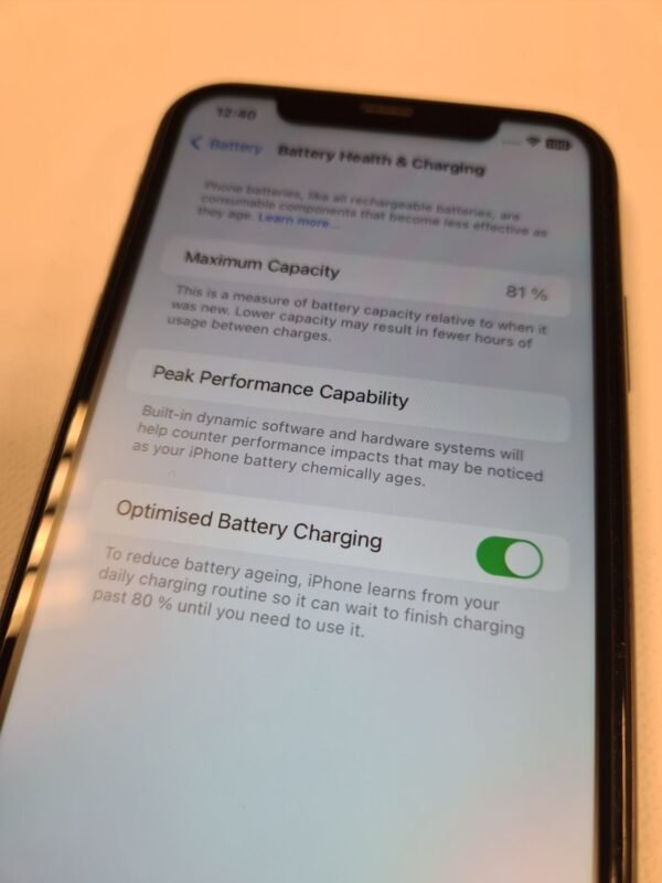 iPhone 11 256GB - Image 4