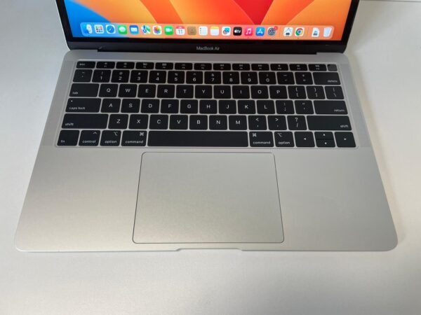 MacBook Air 13″ 2018 Dual-Core Intel Core i5 8GB/256GB - Image 3