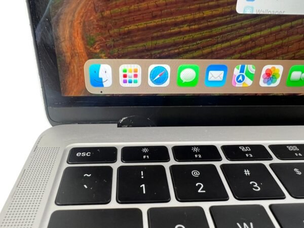 MacBook Air 13″ 2018 Dual-Core Intel Core i5 8GB/256GB - Image 5