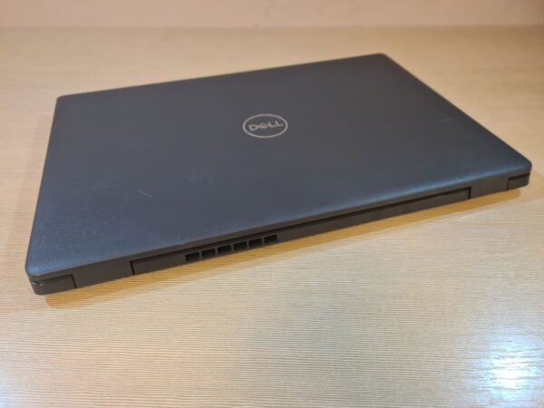 Dell Latitude 15 3510 - Image 9