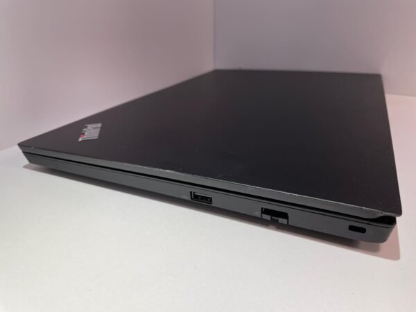 Lenovo ThinkPad E15 - Image 11