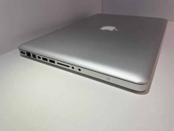 MacBook Pro 15" 2010 Dual-Core Intel Core i5 6/500GB - Image 4