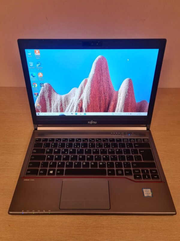 Fujitsu Lifebook E736 - Image 3