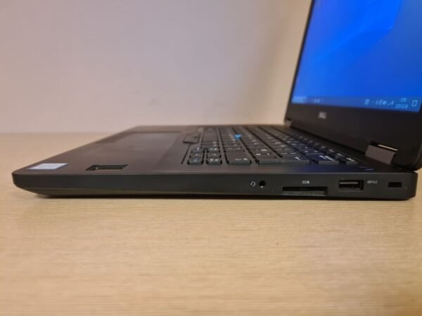 Dell Latitude E5470 - Image 7