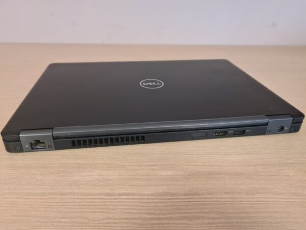 Dell Latitude 5490 - Image 9