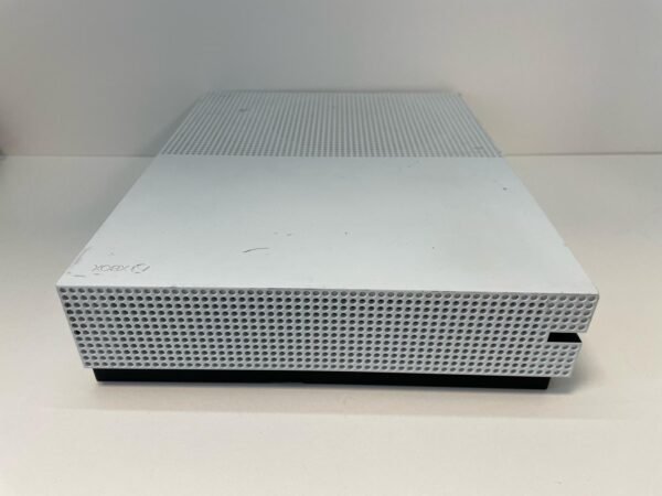 XBOX ONE S 1TB - Image 3