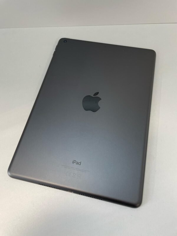 iPad (7th Generation) 32GB - Image 6