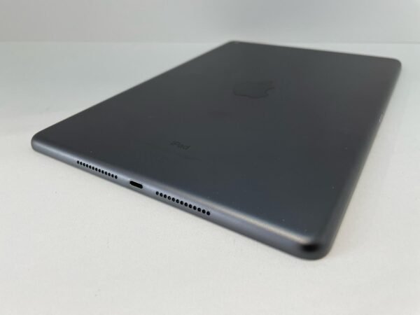 iPad (7th Generation) 32GB - Image 7