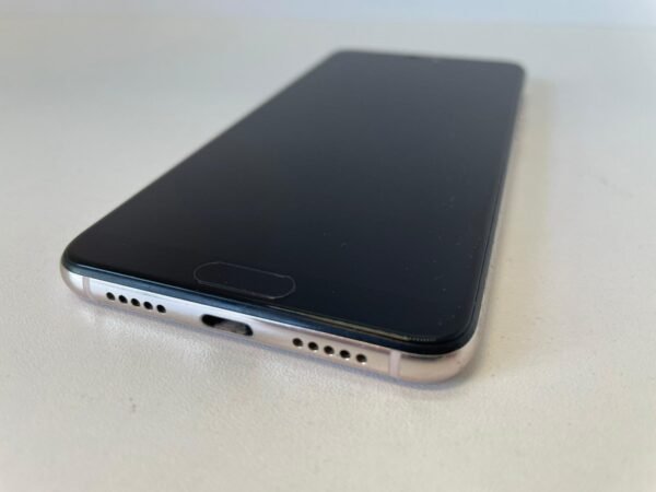 Huawei P20 - Image 7