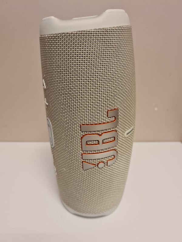 JBL Charge 5 Bluetooth kolonėlė - Image 3