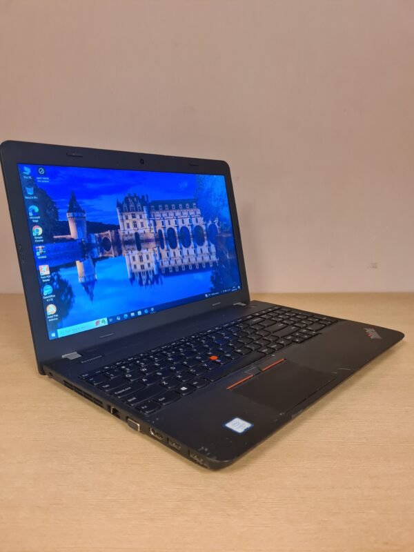 Lenovo ThinkPad E560 12/250GB - Image 2
