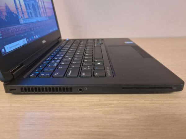 Dell Latitude E5250 - Image 6