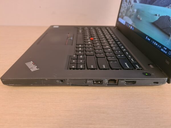 Lenovo ThinkPad T460 - Image 8