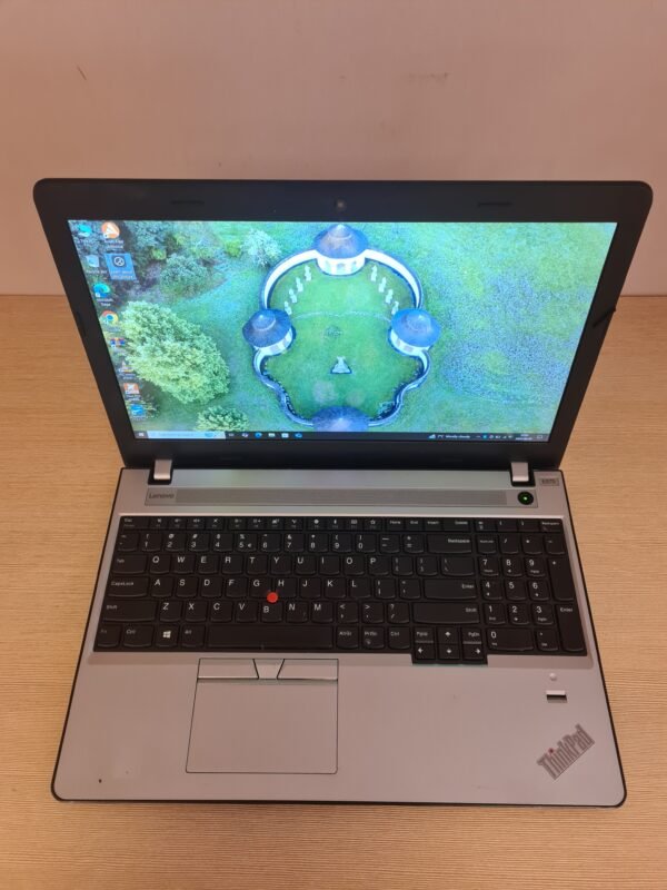 Lenovo ThinkPad E570 - Image 4