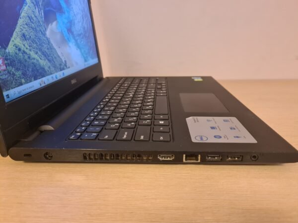Dell Inspiron 15 3000 - Image 7