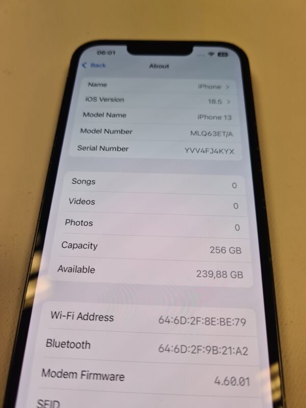iPhone 13 256GB - Image 4