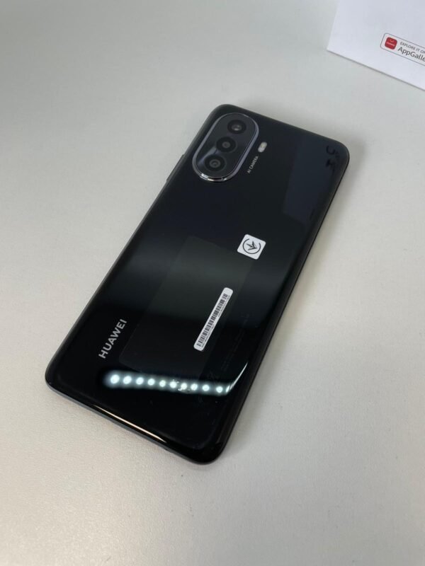 Huawei Nova Y70 - Image 6