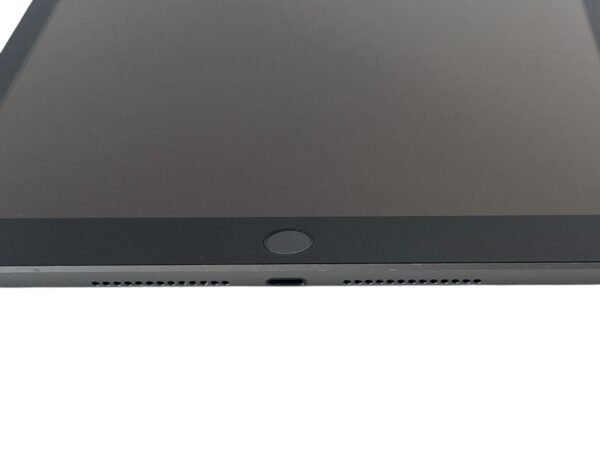 iPad (9th Generation) 64GB - Image 5
