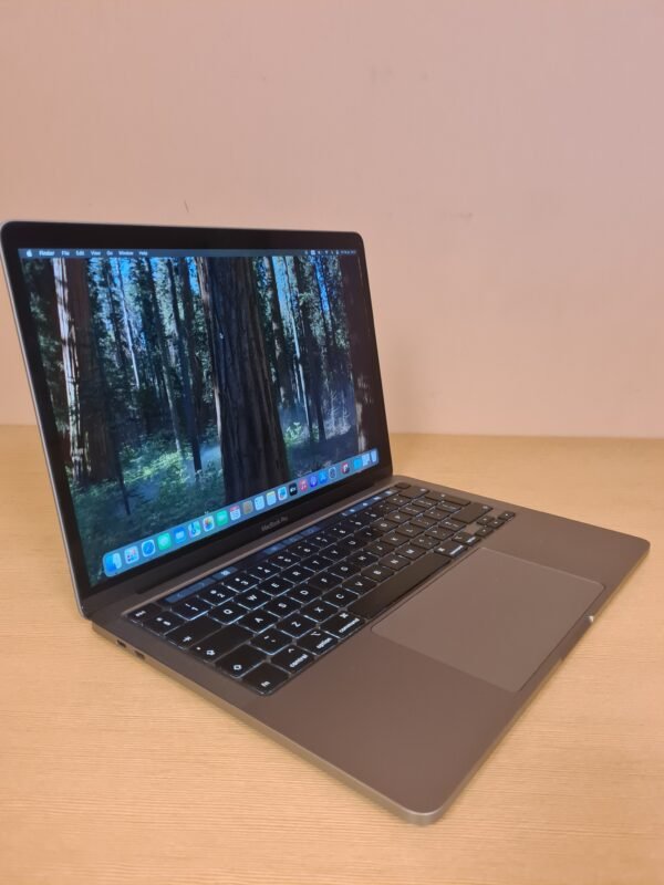 MacBook Pro 13″ TB 2020 Quad-Core Intel Core i7 32GB/512GB - Image 2