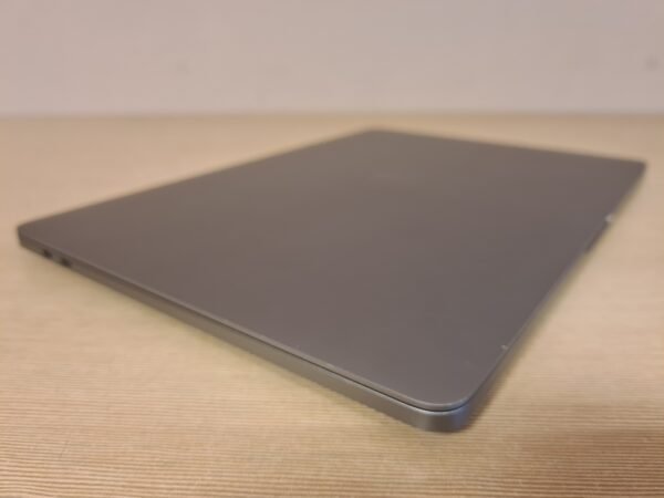 MacBook Pro 13″ TB 2020 Quad-Core Intel Core i7 32GB/512GB - Image 10