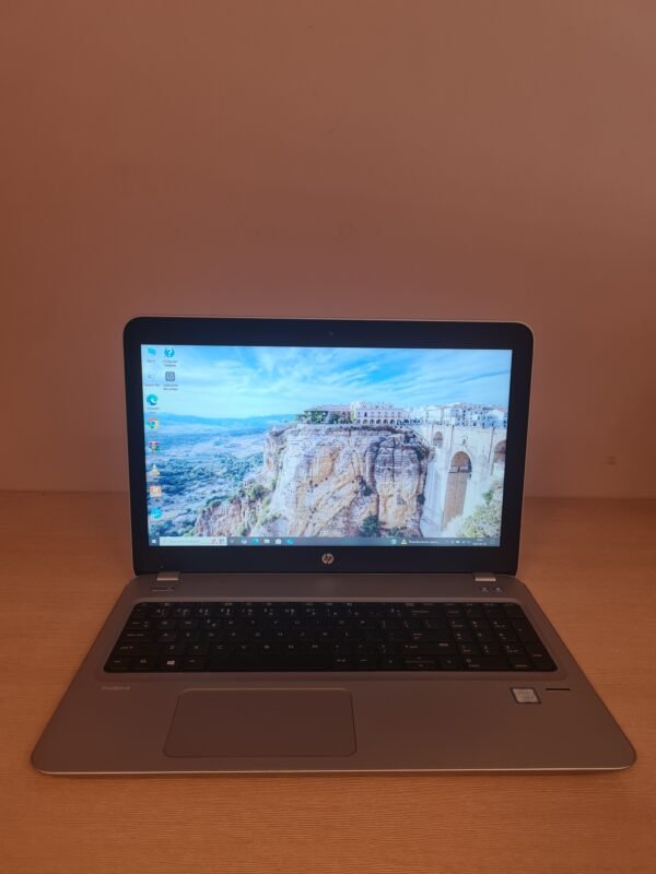 HP ProBook 450 G4 - Image 3