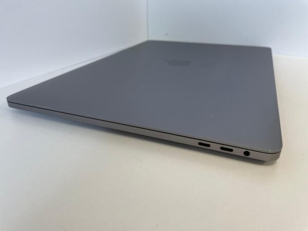 MacBook Pro 15″ 2017 Quad-Core Intel Core I7 16GB/512GB - Image 7