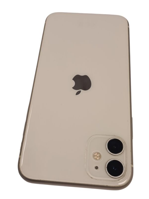 iPhone 11 64GB - Image 9