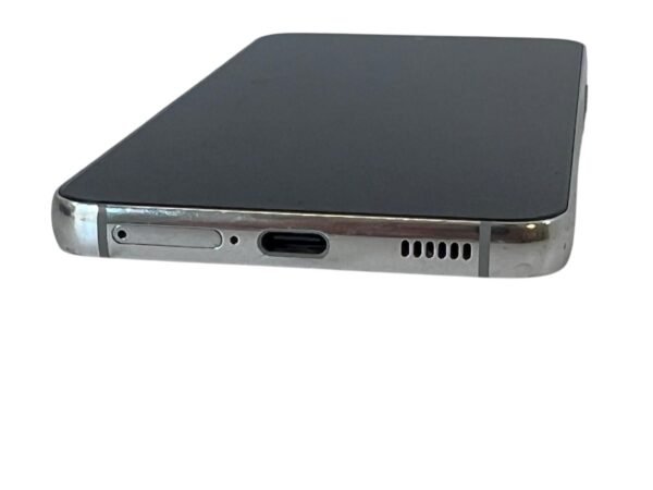Samsung Galaxy S22 5G - Image 10