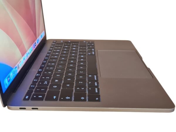 MacBook Pro 13″ 2017 Dual-Core Intel Core I5 16GB/256GB - Image 5