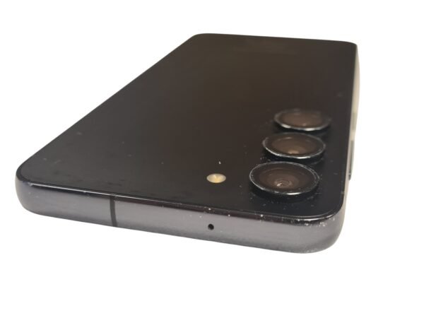 Samsung Galaxy S23 5G - Image 8