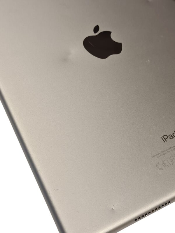 iPad Pro 10.5 (2017) 256GB - Image 10