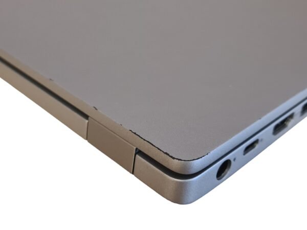 Dell Latitude 5310 - Intel i5-10210U / 16GB / 256GB SSD - Image 10